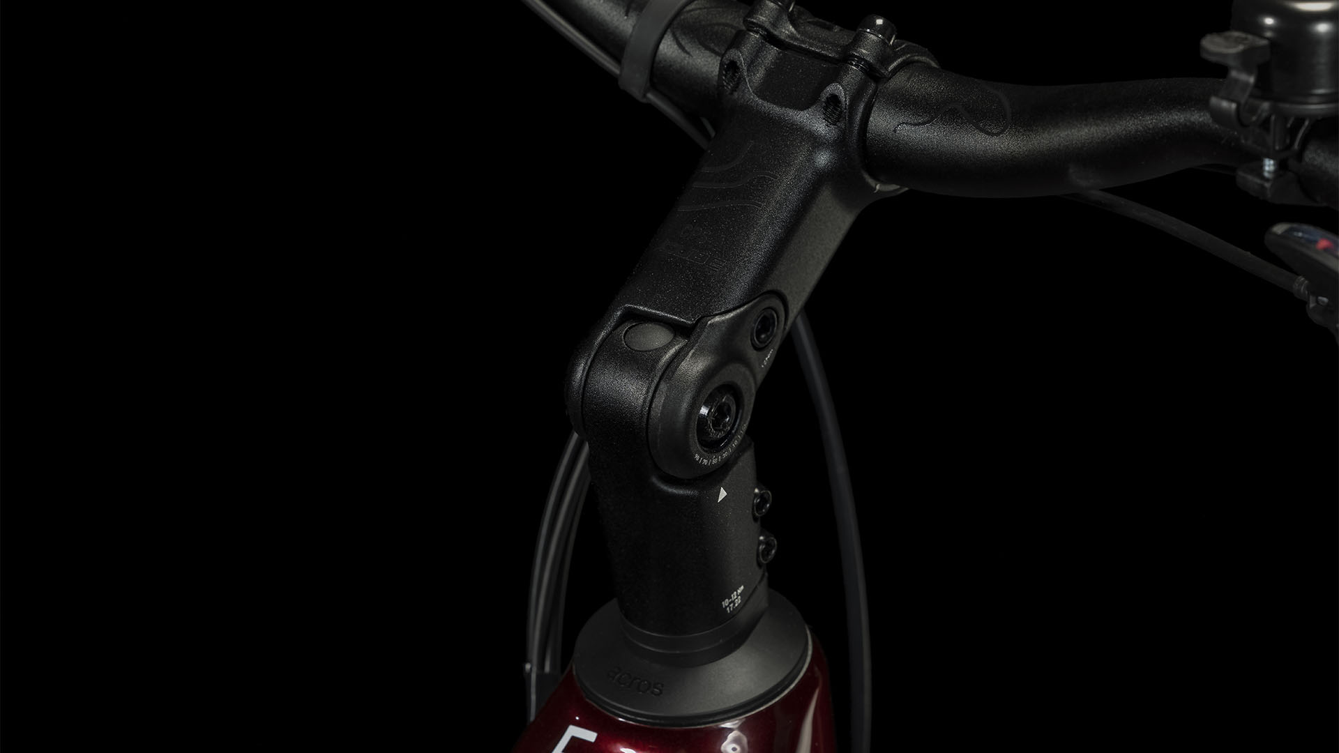 Cube Touring Hybrid EXC 625 red´n´white  Cube Touring Hybrid EXC 625 red´n´white