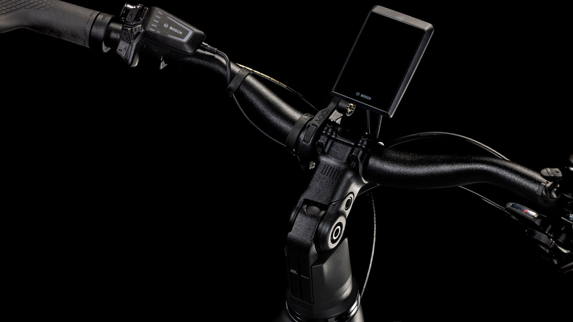 Cube Kathmandu Hybrid EXC 800 black´n´prism  Cube Kathmandu Hybrid EXC 800 black´n´prism