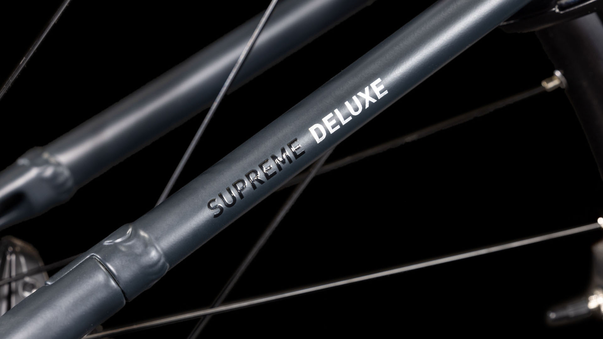 Cube Supreme Hybrid Deluxe Pro 625 night´n´black  Cube Supreme Hybrid Deluxe Pro 625 night´n´black