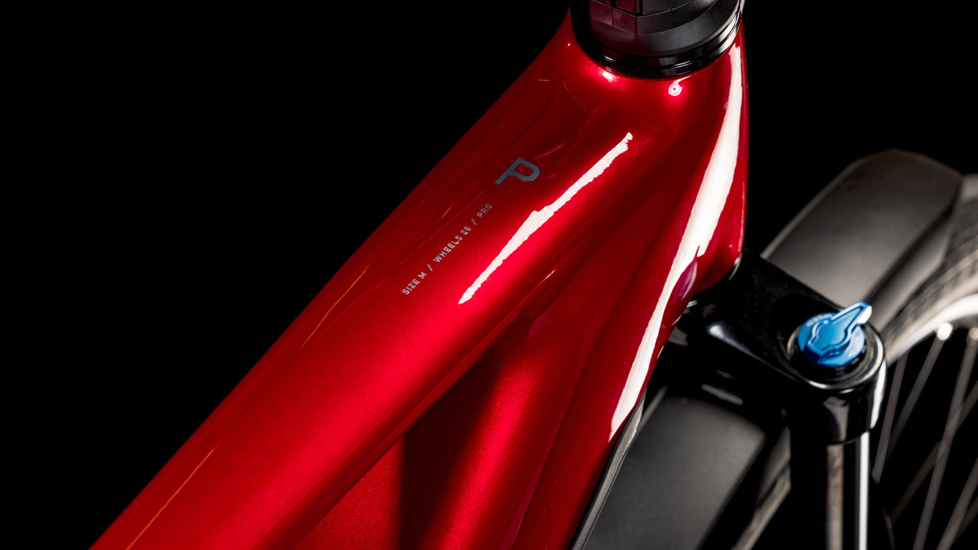 Cube Kathmandu Hybrid Comfort Pro 800 electricred´n´red  Cube Kathmandu Hybrid Comfort Pro 800 electricred´n´red