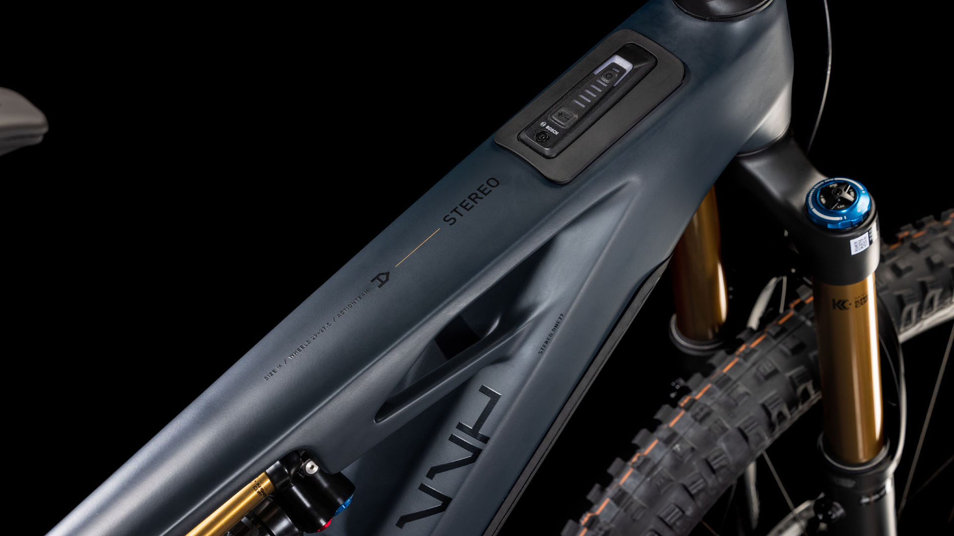 Cube Stereo Hybrid ONE77 HPC AT 800 carbon´n´gold  Cube Stereo Hybrid ONE77 HPC AT 800 carbon´n´gold