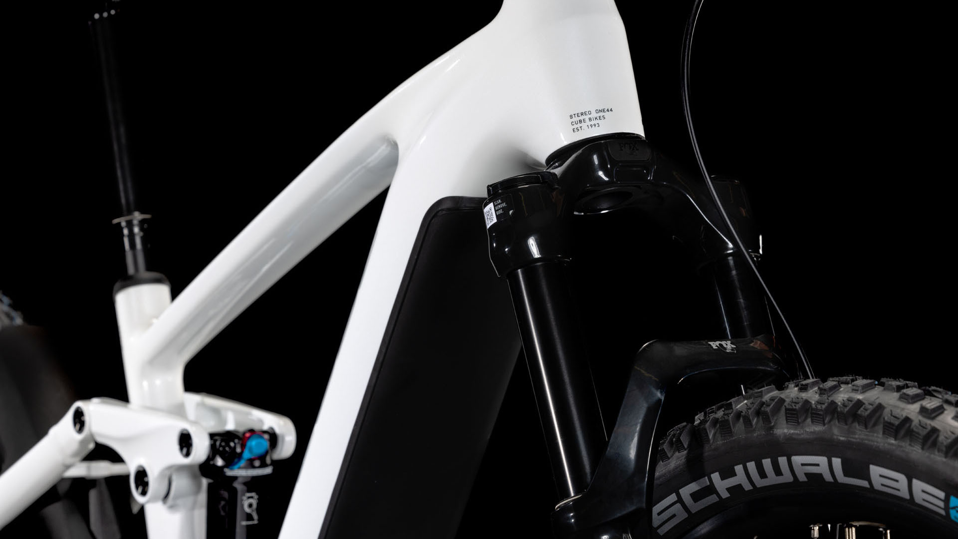 Cube Stereo Hybrid ONE44 EXC 800  metallicwhite´n´black  Cube Stereo Hybrid ONE44 EXC 800  metallicwhite´n´black