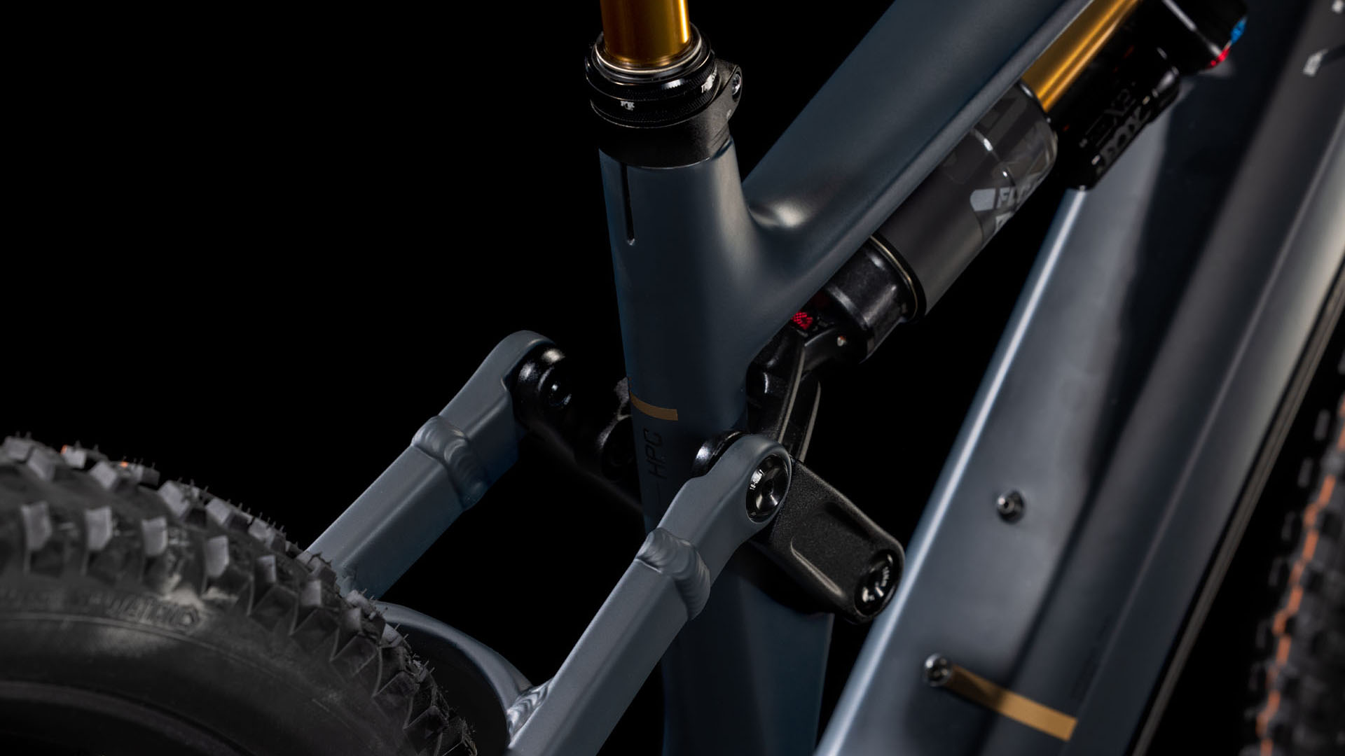 Cube Stereo Hybrid ONE77 HPC AT 800 carbon´n´gold  Cube Stereo Hybrid ONE77 HPC AT 800 carbon´n´gold