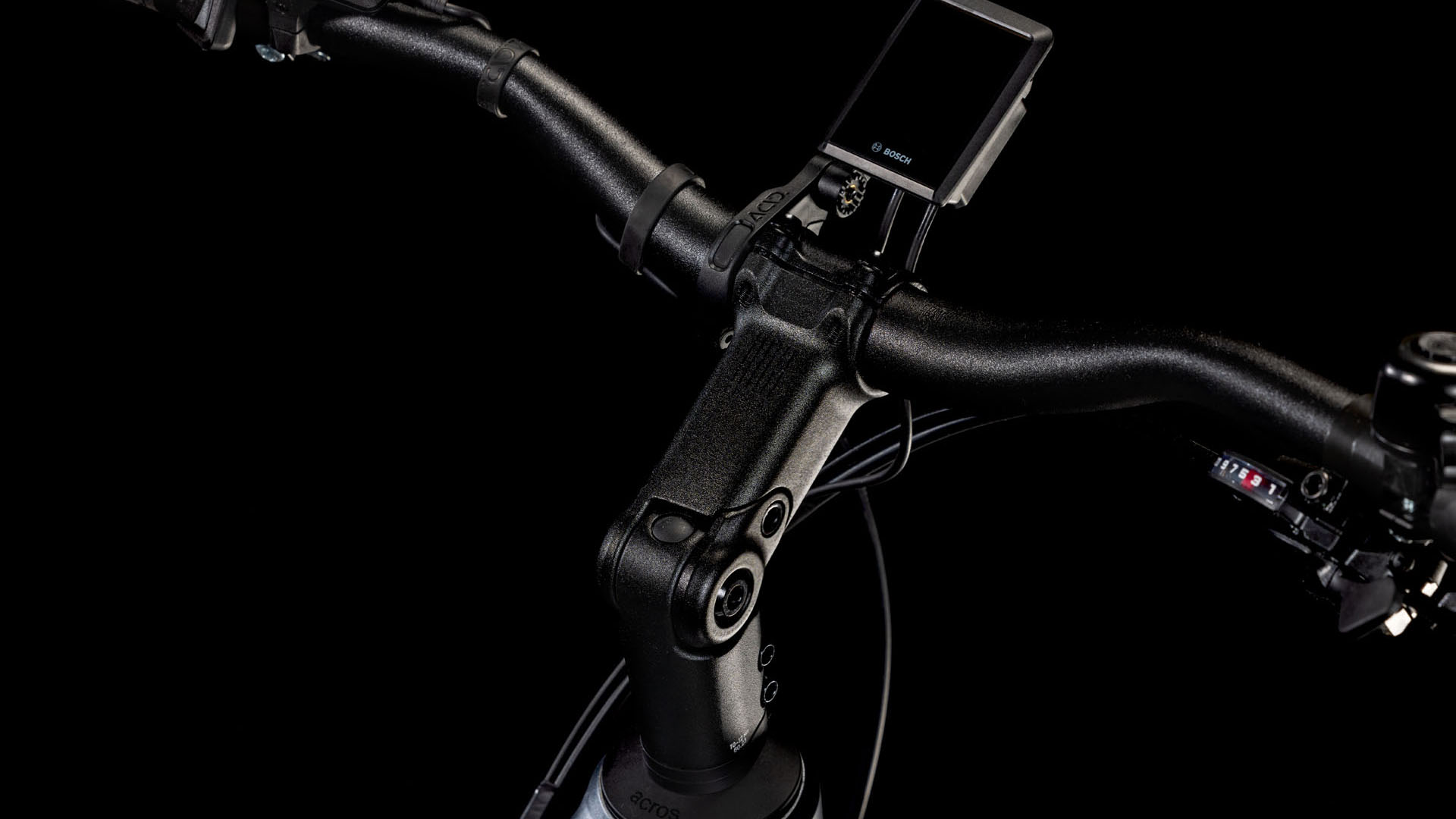 Cube Touring Hybrid Pro 625 metallicgrey´n´chrome  Cube Touring Hybrid Pro 625 metallicgrey´n´chrome