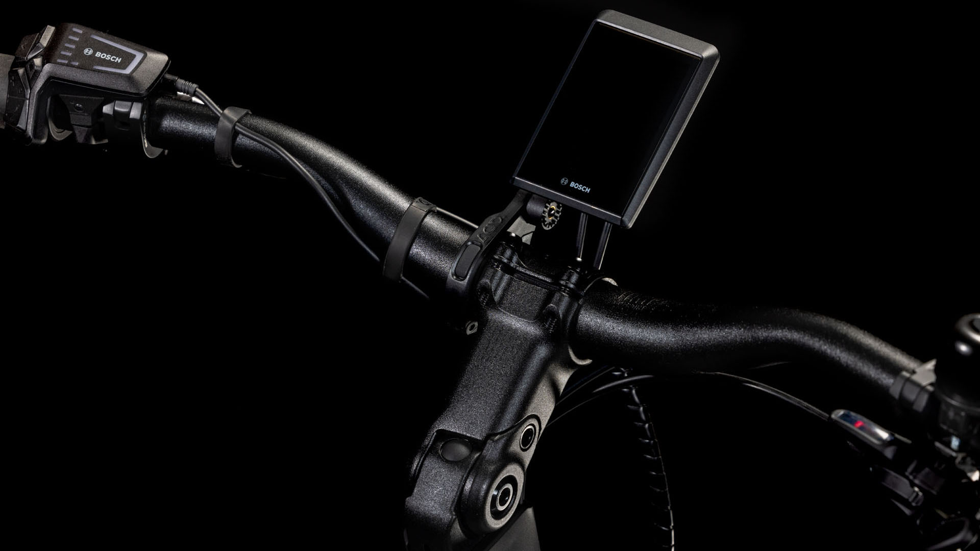 Cube Kathmandu Hybrid EXC 800 black´n´prism  Cube Kathmandu Hybrid EXC 800 black´n´prism