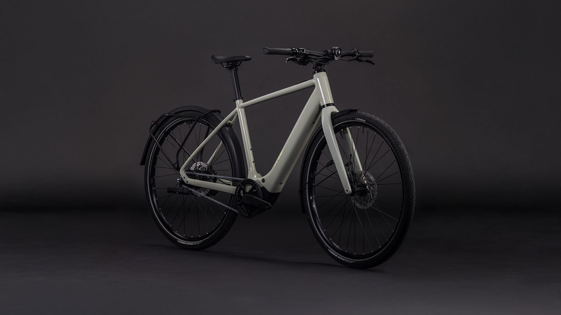 Cube Editor Hybrid SLX 400X FE reedbeige´n´chrome UN3556 Fahrzeug mit Antrieb durch Lithium-Ionen- Batterien. Transport nach SV 388 und 666 ADR. Cube Editor Hybrid SLX 400X FE reedbeige´n´chrome UN3556 Fahrzeug mit Antrieb durch Lithium-Ionen- Batterien. Transport nach SV 388 und 666 ADR.