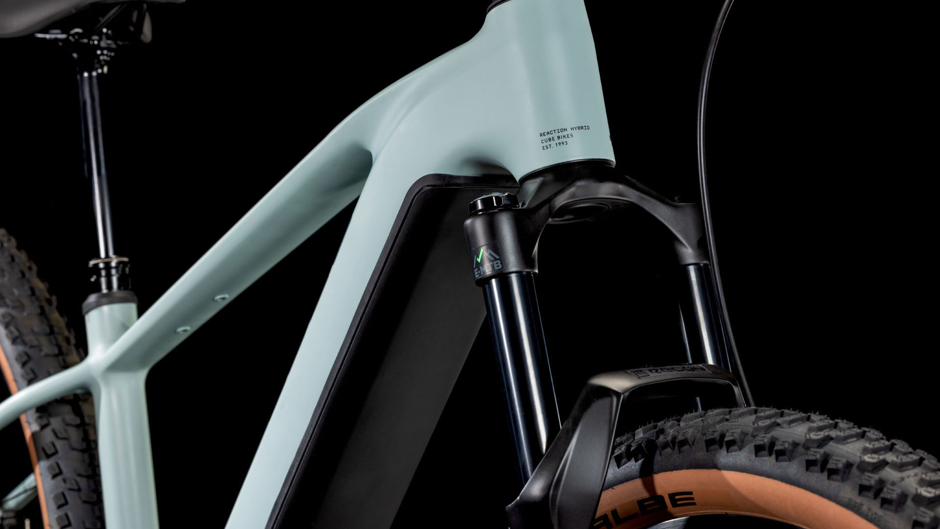 Cube Reaction Hybrid Race 800 desertgreen´n´prism  Cube Reaction Hybrid Race 800 desertgreen´n´prism