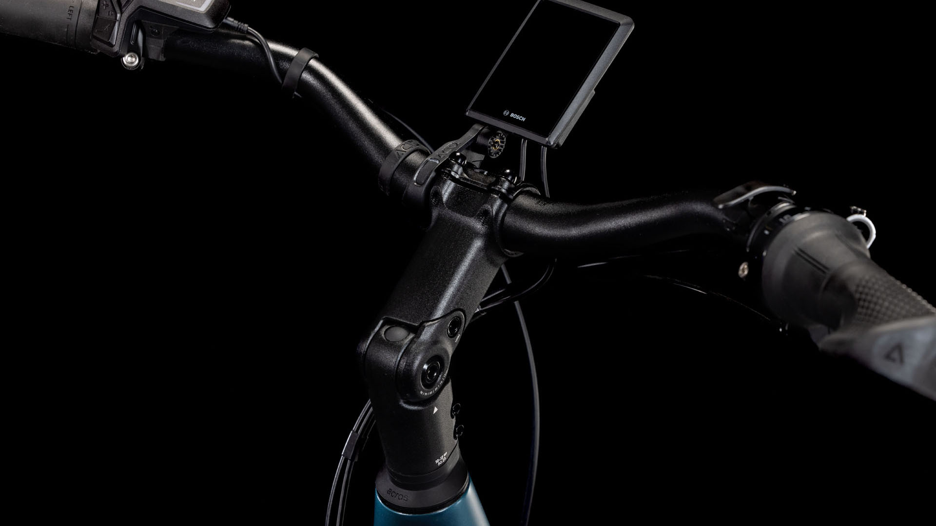 Cube Supreme RT Hybrid Comfort EXC 625 blue´n´black  Cube Supreme RT Hybrid Comfort EXC 625 blue´n´black