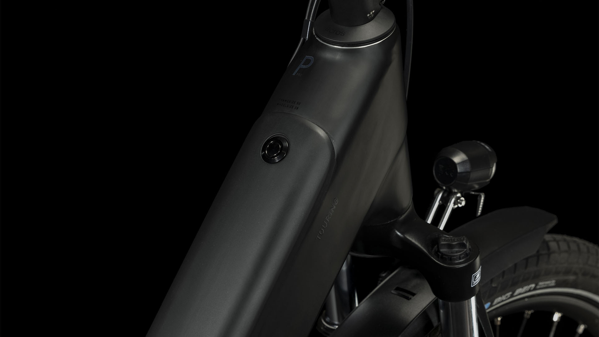 Cube Touring Hybrid Pro 625 black´n´metal  Cube Touring Hybrid Pro 625 black´n´metal