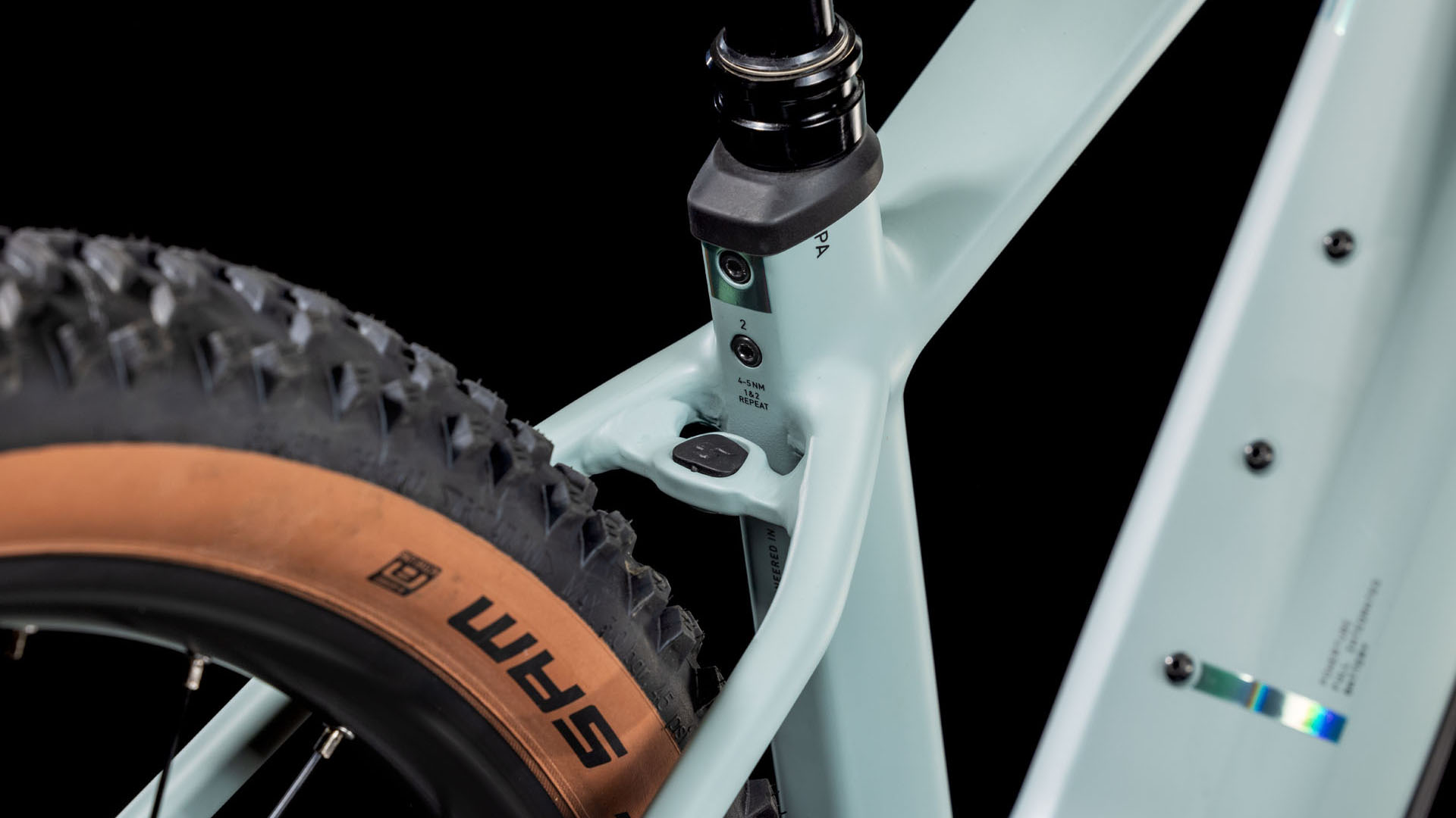 Cube Reaction Hybrid Race 800 desertgreen´n´prism  Cube Reaction Hybrid Race 800 desertgreen´n´prism