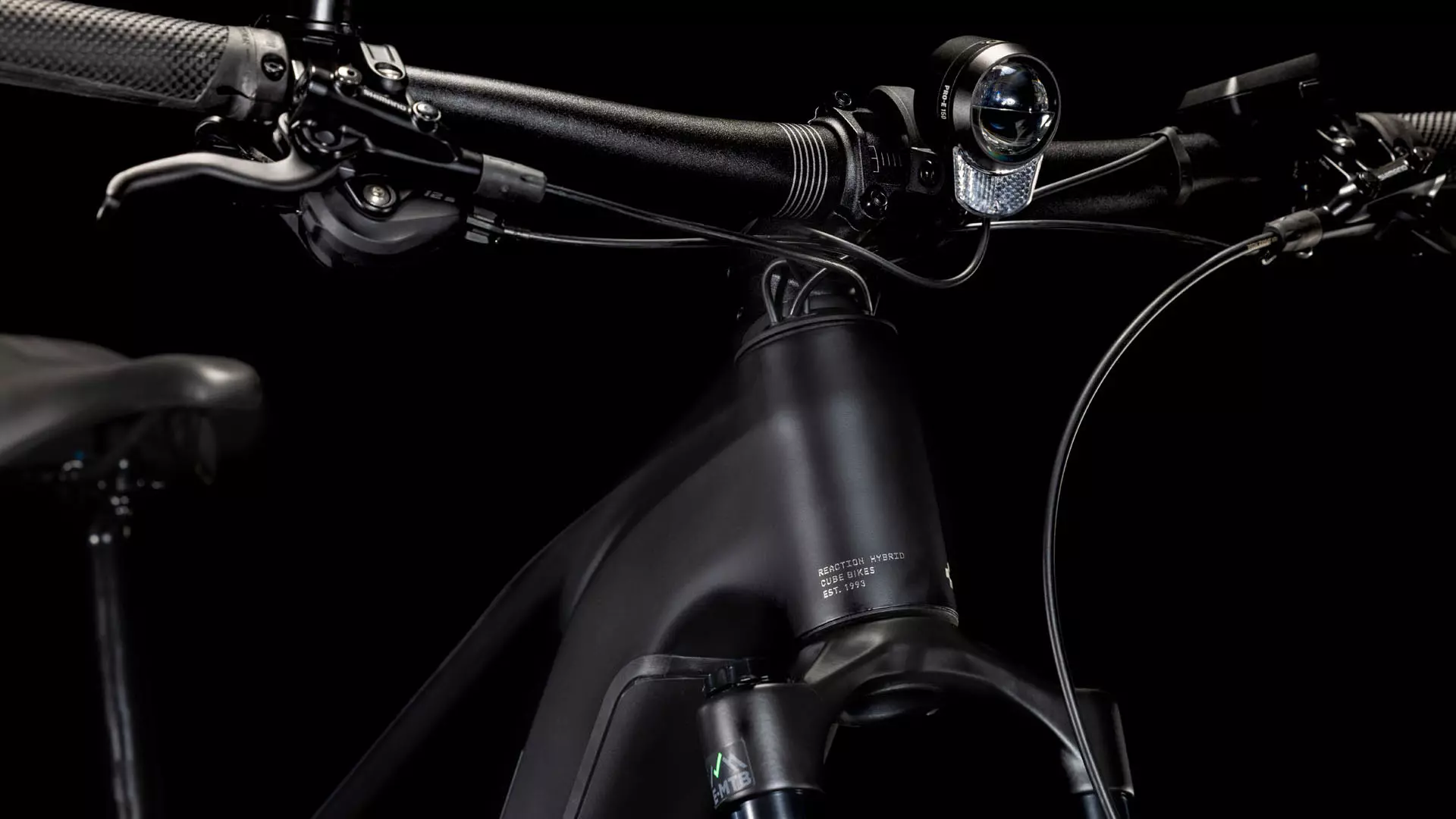 Cube Reaction Hybrid Race 800 Allroad black´n´metal  Cube Reaction Hybrid Race 800 Allroad black´n´metal