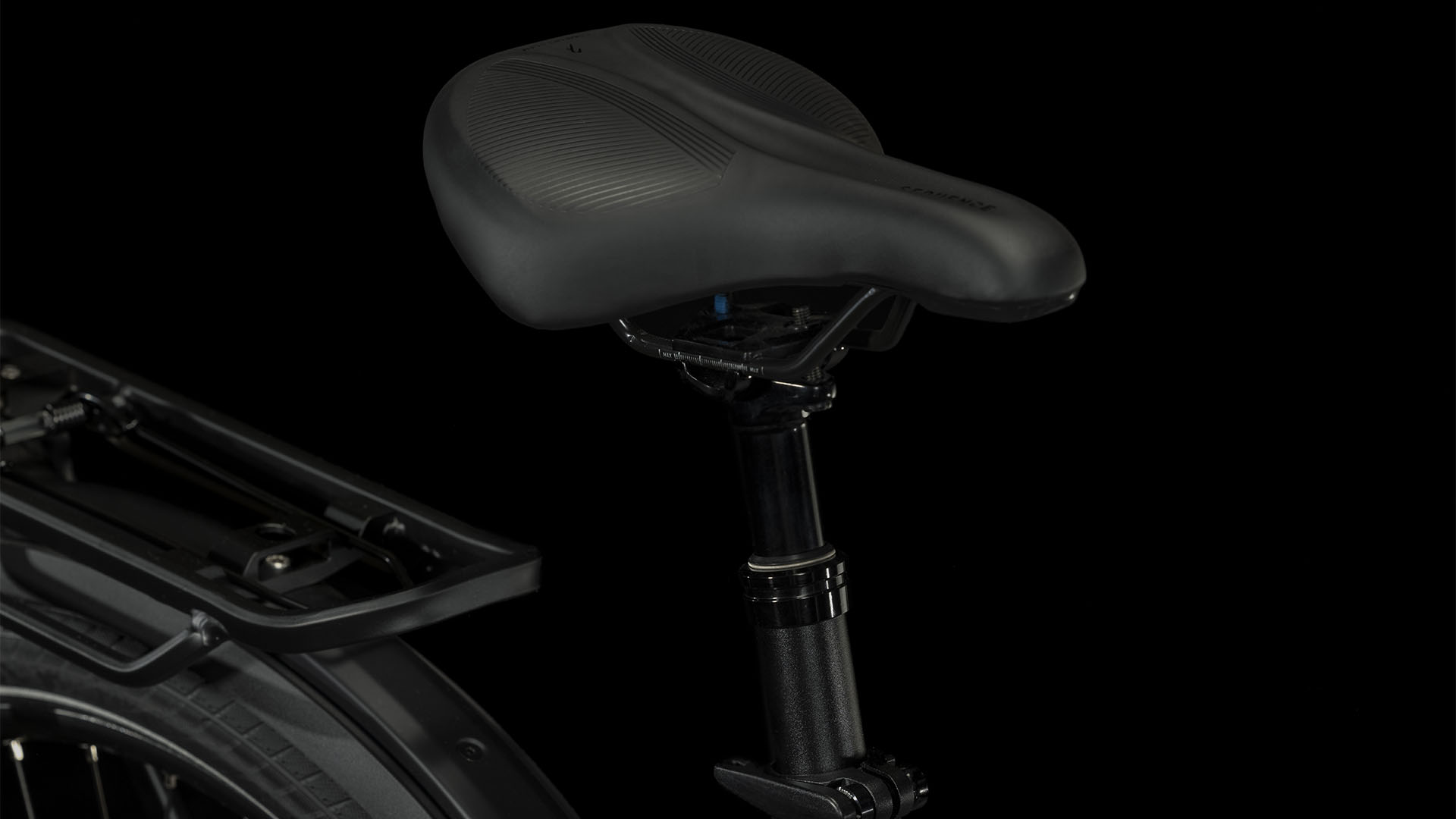 Cube Touring Hybrid Pro 625 black´n´metal  Cube Touring Hybrid Pro 625 black´n´metal