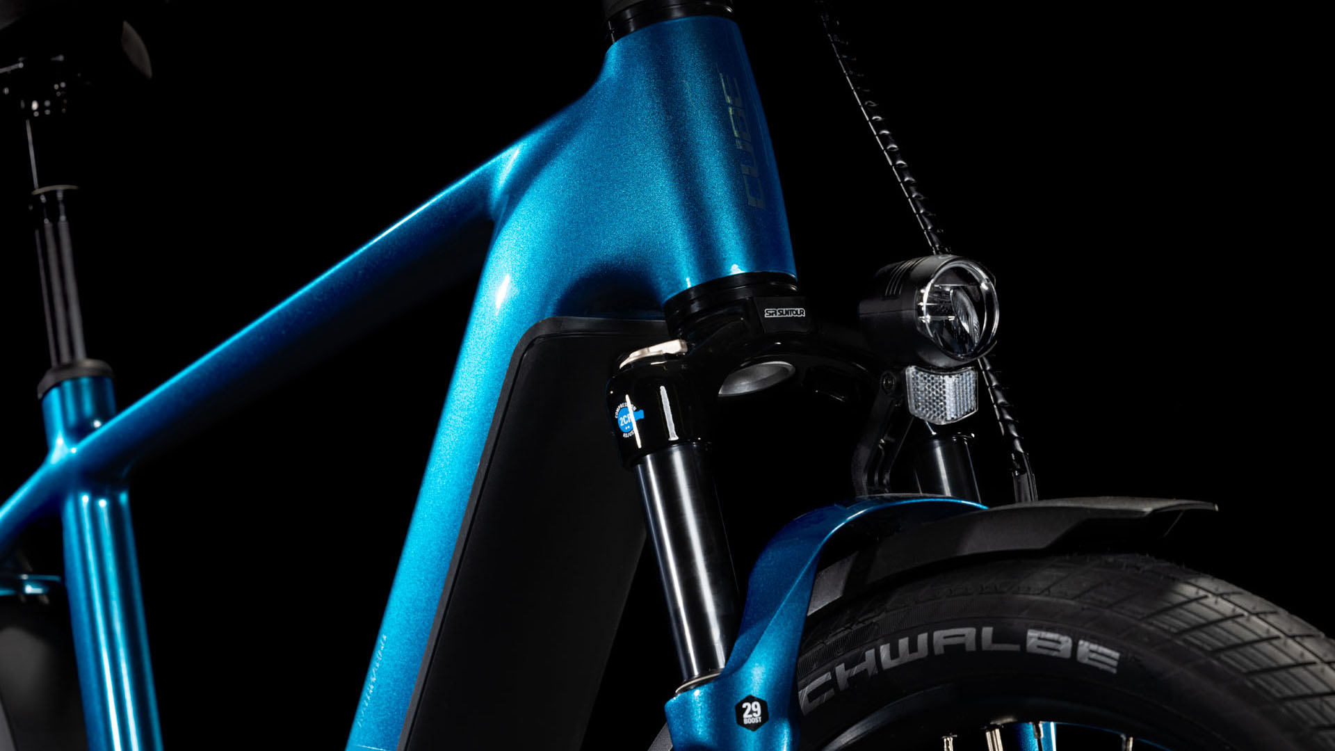 Cube Kathmandu Hybrid EX 800 electricblue´n´chrome  Cube Kathmandu Hybrid EX 800 electricblue´n´chrome