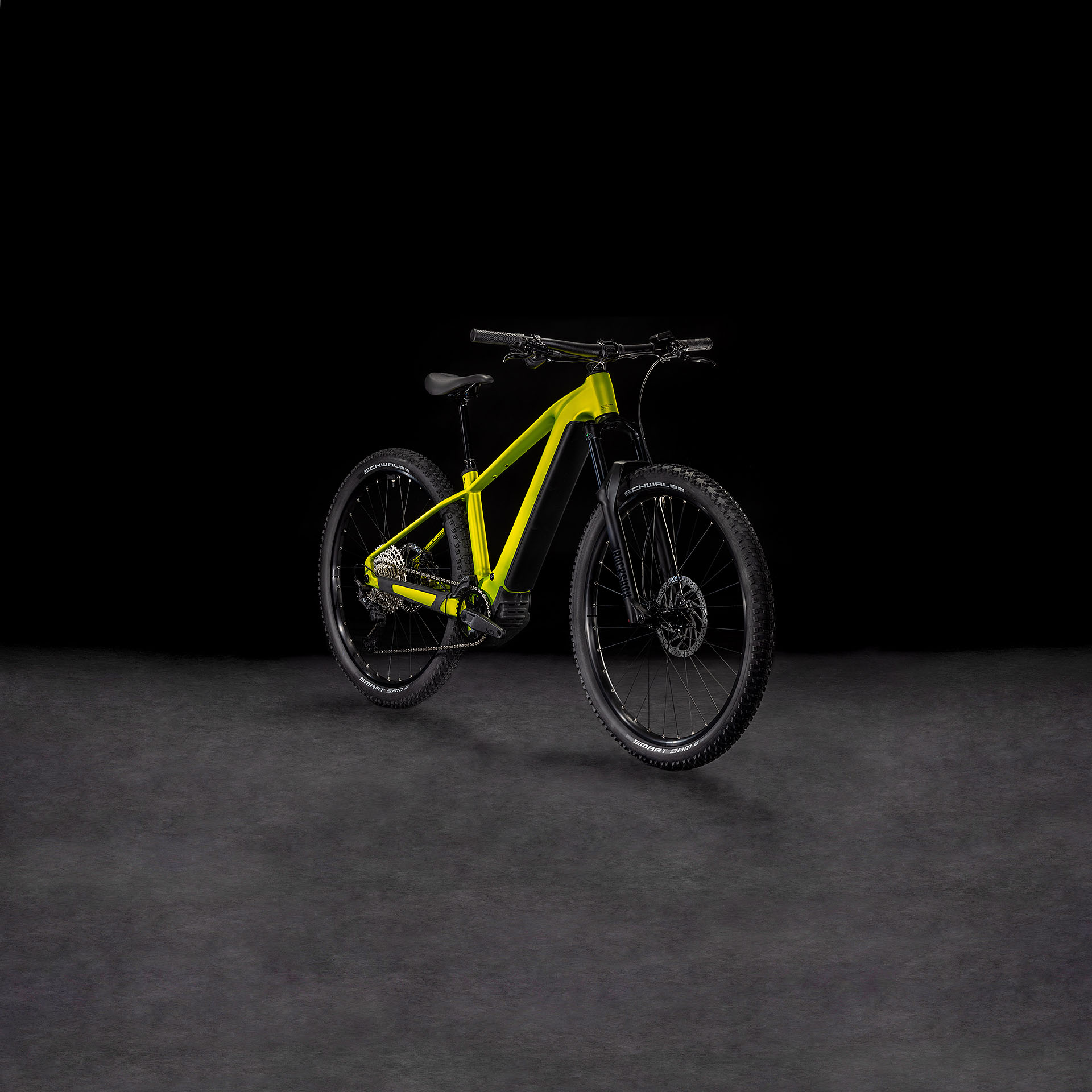 Cube Reaction Hybrid Race 800 lizard´n´black  Cube Reaction Hybrid Race 800 lizard´n´black
