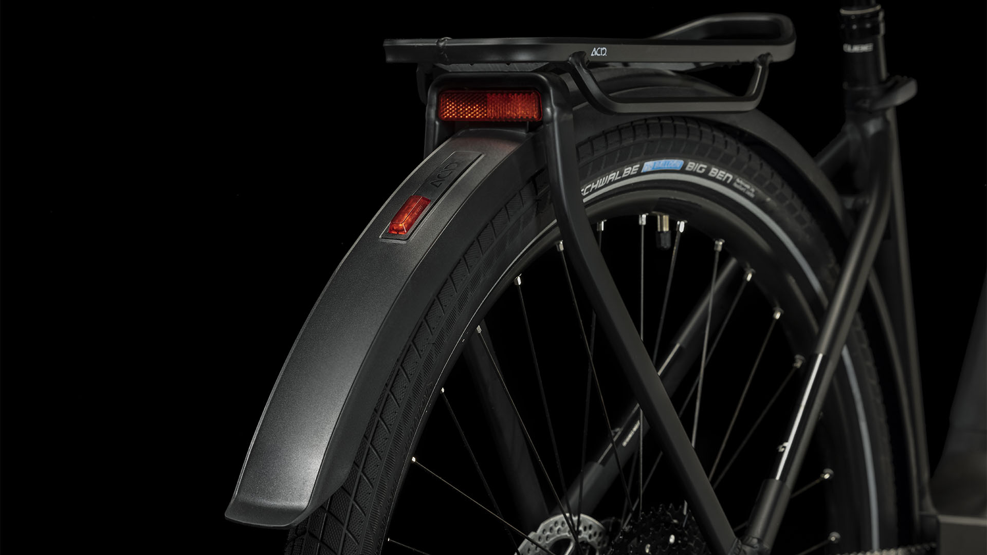 Cube Touring Hybrid Pro 625 black´n´metal  Cube Touring Hybrid Pro 625 black´n´metal