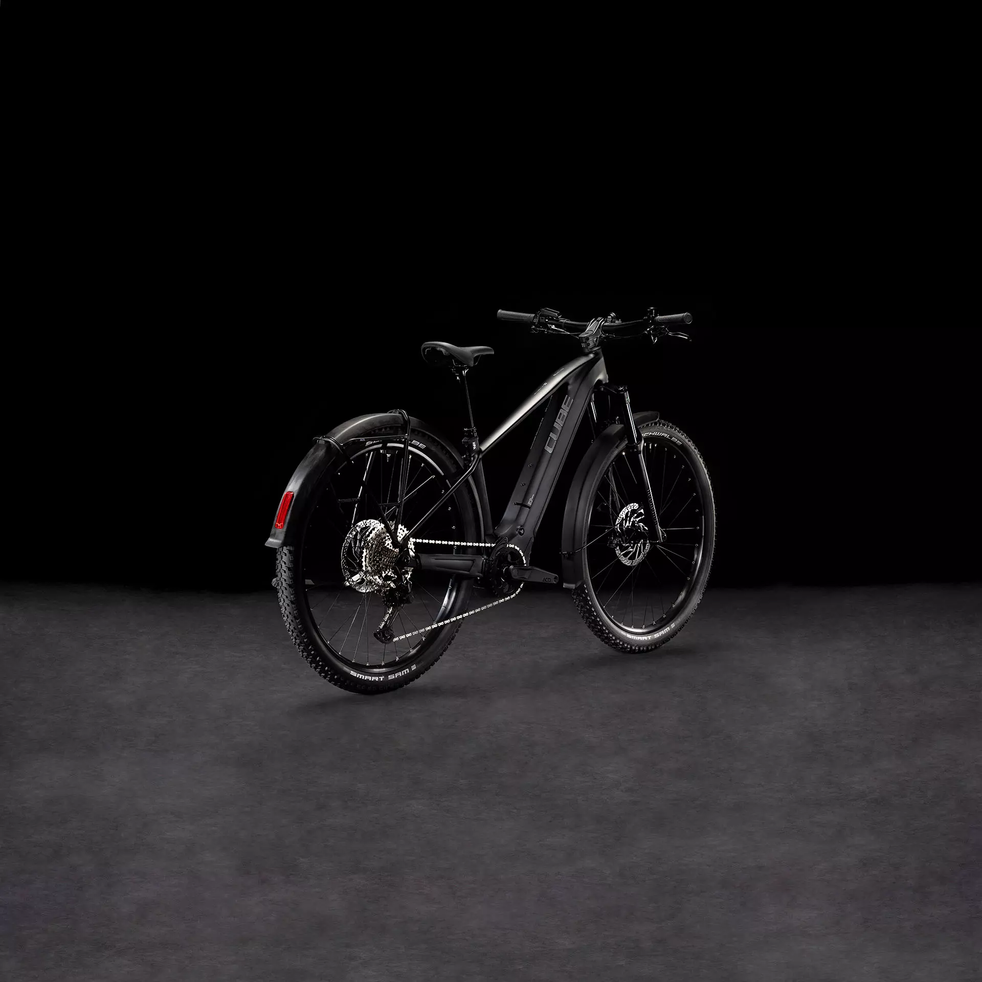 Cube Reaction Hybrid Race 800 Allroad black´n´metal  Cube Reaction Hybrid Race 800 Allroad black´n´metal