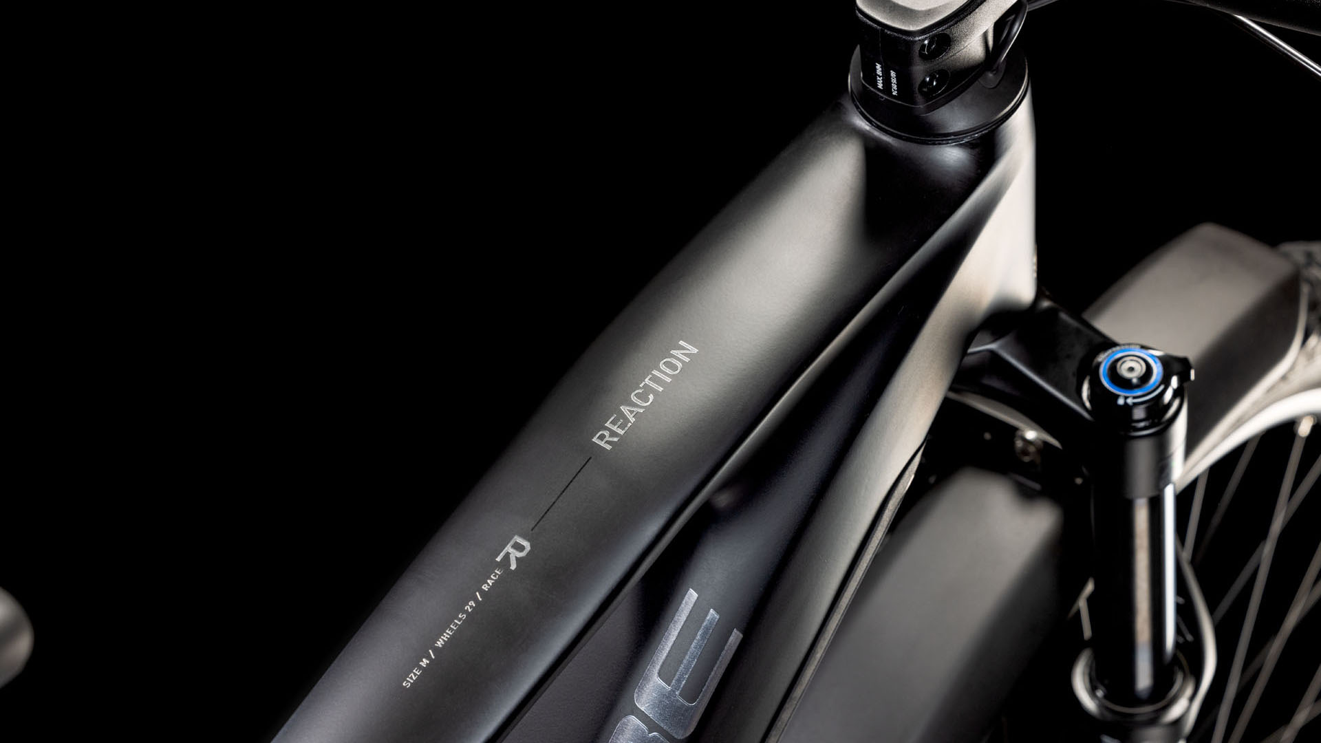 Cube Reaction Hybrid Race 800 Allroad black´n´metal  Cube Reaction Hybrid Race 800 Allroad black´n´metal